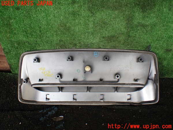 1UPJ-29801063]ジムニー(JB23W)ボンネットダクト1 中古_m0004.jpg