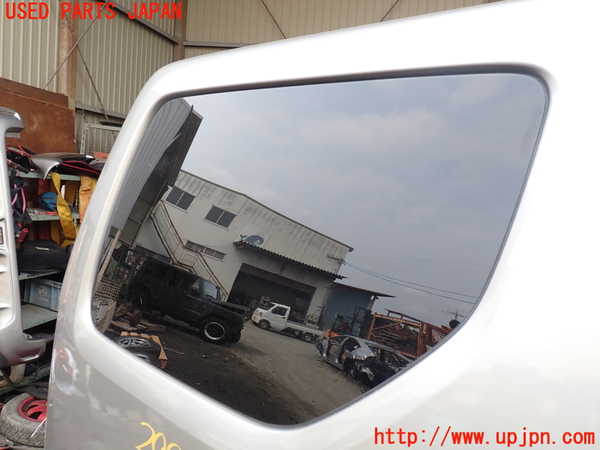 1UPJ-29801380]ジムニー(JB23W)右クォーターガラス 中古 AGC M2L2 43R-007952_m0001.jpg