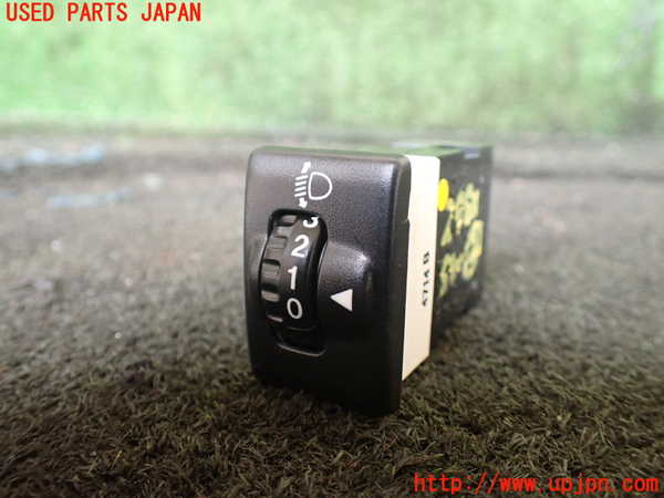 1UPJ-29806307]ジムニー(JB23W)スイッチ2(レベライザー) 中古_m0001.jpg