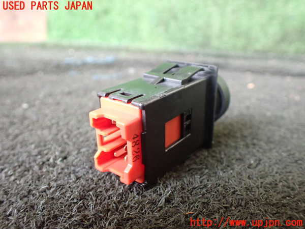 1UPJ-29806309]ジムニー(JB23W)スイッチ4(デフロスター) 中古_m0002.jpg