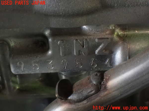 1UPJ-29812010]カローラ フィールダー ハイブリッド(NKE165G)エンジン 1NZ-FXE 中古_m0004.jpg