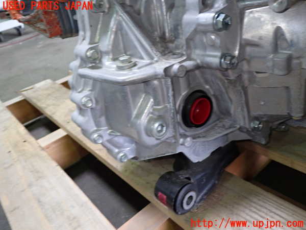 1UPJ-29813010]カローラ フィールダー ハイブリッド(NKE165G)ミッション AT 1NZ-FXE 中古_m0003.jpg