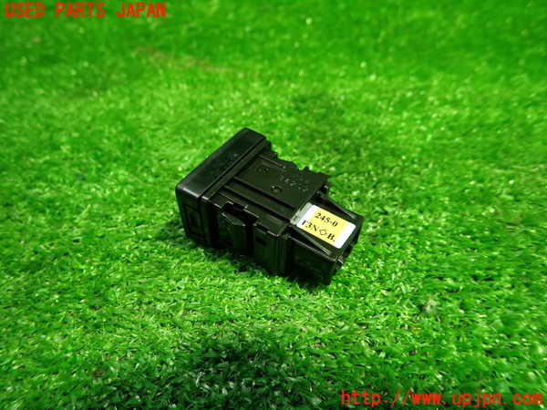 1UPJ-29816307]カローラ フィールダー ハイブリッド(NKE165G)スイッチ2(レベライザー) 中古_m0002.jpg