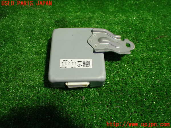 1UPJ-29816149]カローラ フィールダー ハイブリッド(NKE165G)コンピューター4 中古 86572-12160_m0001.jpg