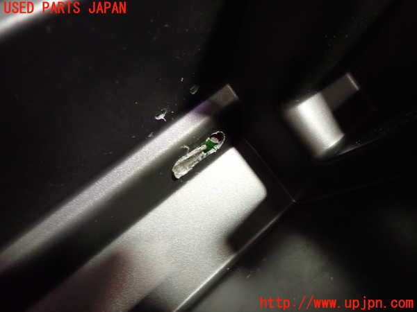 1UPJ-29817517]カローラ フィールダー ハイブリッド(NKE165G)グローブボックス2 中古_m0003.jpg