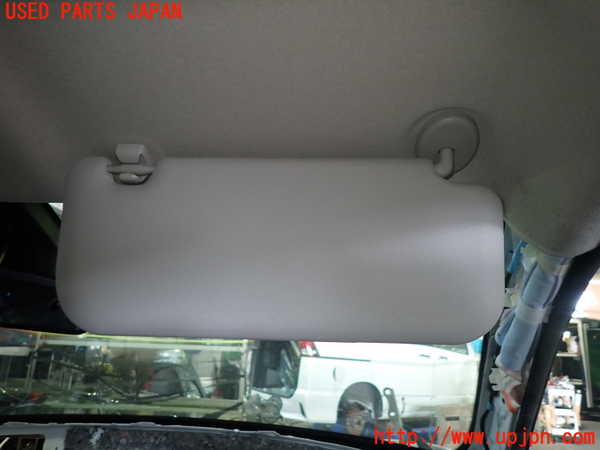 1UPJ-29817625]カローラ フィールダー ハイブリッド(NKE165G)室内サンバイザー右側 中古_m0002.jpg