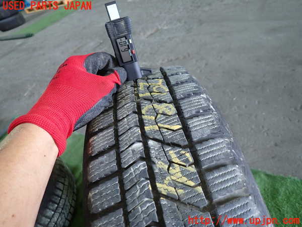 1UPJ-29819025]カローラ フィールダー ハイブリッド(NKE165G)社外タイヤ　ホイール　4本セット 175/65R15 中古_m0005.jpg