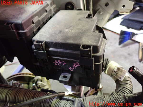 1UPJ-29826742]セレナ(GFC27)ヒューズボックス2 中古_m0001.jpg