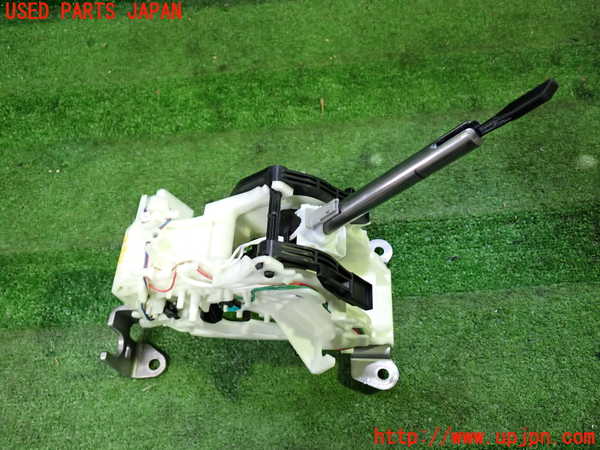 1UPJ-29827555]セレナ(GFC27)ATシフトレバー 中古_m0002.jpg