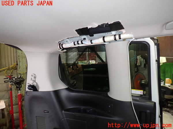 1UPJ-29827680]セレナ(GFC27)左リアピラートリム 中古_m0002.jpg