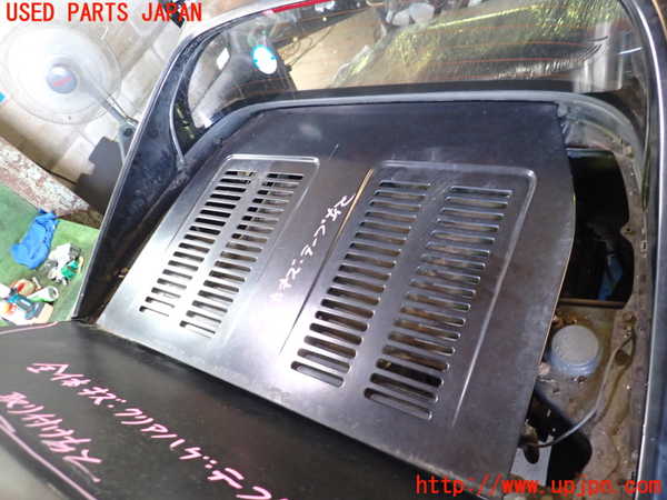 5UPJ-29832160]MR2(SW20)エンジンアッパーカバー 中古_m0001.jpg