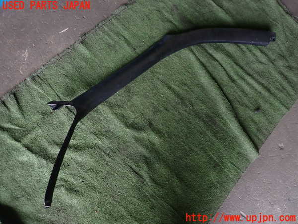 1UPJ-29837655]MR2(SW20)右フロントピラートリム 中古_m0001.jpg