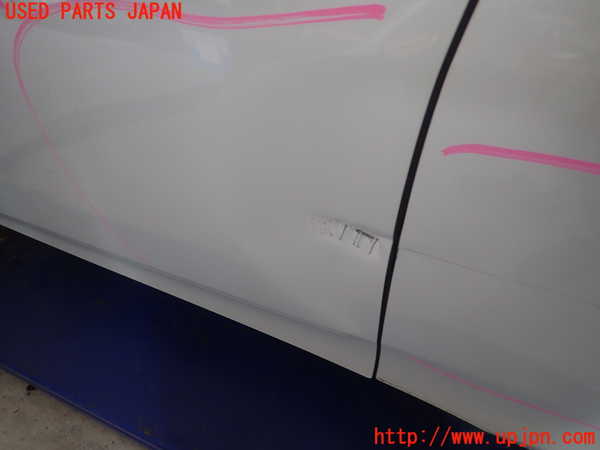 1UPJ-29841260]プリウス(ZVW50)左前ドア 中古 AGC M2H3 43R-00033_m0002.jpg