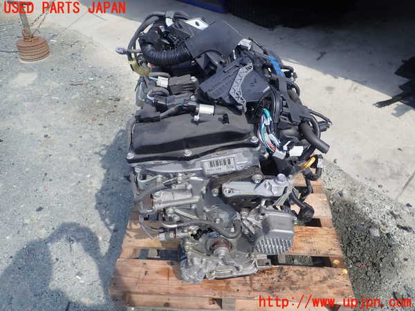 1UPJ-29842010]プリウス(ZVW50)エンジン 2ZR-FXE ジャンク_m0001.jpg