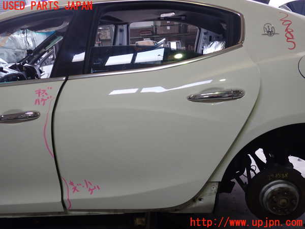 2UPJ-29851320]マセラティ・ギブリ(MG30B)左後ドア (43R-001106 M53) 中古_m0001.jpg