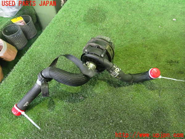 2UPJ-29852110]マセラティ・ギブリ(MG30B)ウォーターポンプ 中古_m0002.jpg