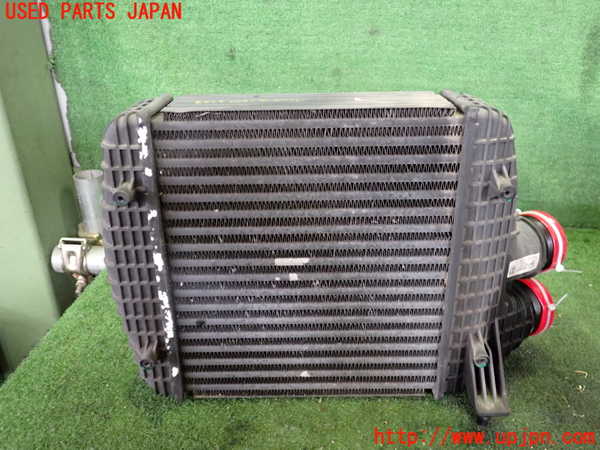 2UPJ-29852451]マセラティ・ギブリ(MG30B)インタークーラー1 中古_m0001.jpg
