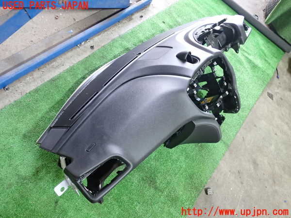 2UPJ-29857505]マセラティ・ギブリ(MG30B)ダッシュボード 中古_m0002.jpg