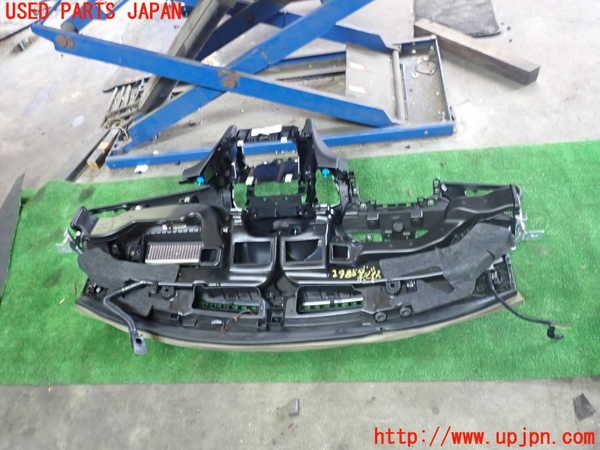 2UPJ-29857505]マセラティ・ギブリ(MG30B)ダッシュボード 中古_m0003.jpg