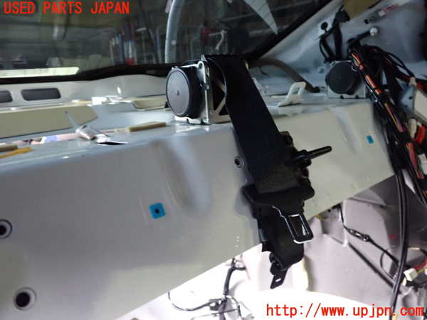 2UPJ-29857135]マセラティ・ギブリ(MG30B)真中2列目シートベルト 中古_m0001.jpg