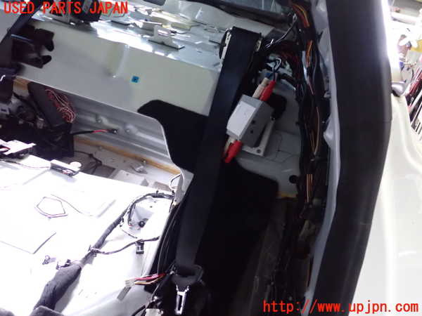 2UPJ-29857185]マセラティ・ギブリ(MG30B)左2列目シートベルト 中古_m0001.jpg