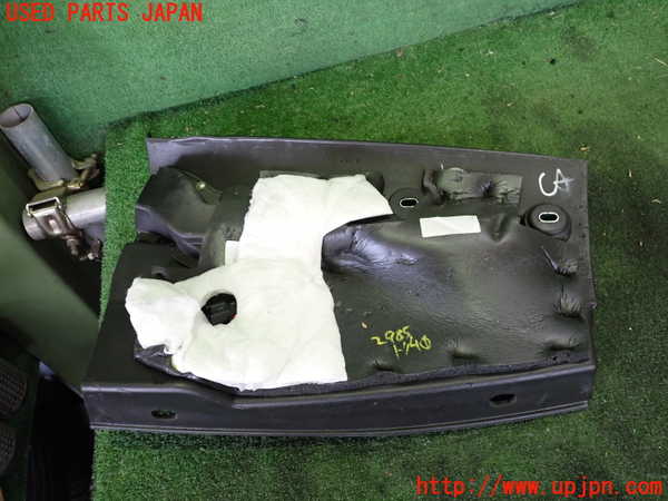 2UPJ-29857691]マセラティ・ギブリ(MG30B)内装トリム類1 中古_m0002.jpg