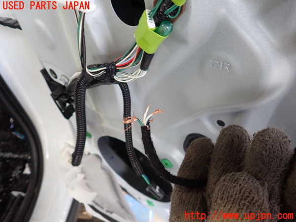 2UPJ-29861230]カローラ クロス ハイブリッド(ZVG13)右前ドア 【ジャンク品】 中古_m0005.jpg