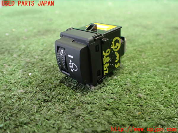 2UPJ-29866310]カローラ クロス ハイブリッド(ZVG13)スイッチ5 (レベライザー) 中古_m0001.jpg