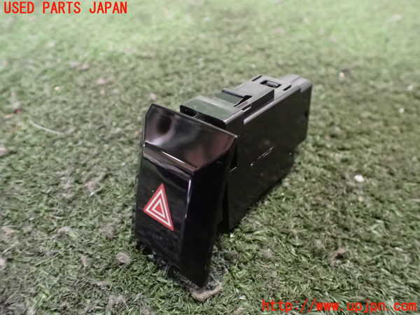 2UPJ-29866290]カローラ クロス ハイブリッド(ZVG13)ハザードスイッチ 中古_m0001.jpg
