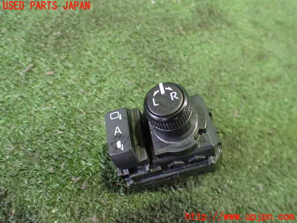 2UPJ-29866280]カローラ クロス ハイブリッド(ZVG13)ミラースイッチ 中古_m0001.jpg
