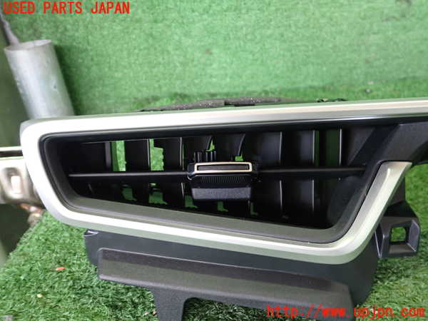 2UPJ-29867528]カローラ クロス ハイブリッド(ZVG13)エアコン吹き出し口3 左 中古_m0002.jpg