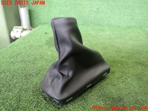 2UPJ-29867575]カローラ クロス ハイブリッド(ZVG13)シフトブーツ 中古_m0002.jpg