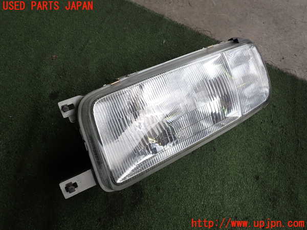 2UPJ-29871132]セドリック 4ドアハードトップ(UY32)左ヘッドライト ハロゲン 中古_m0001.jpg