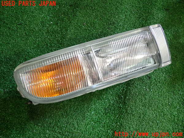 2UPJ-29871180]セドリック 4ドアハードトップ(UY32)右フォグ 中古_m0001.jpg