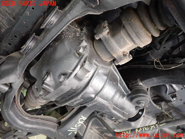 2UPJ-29874355]セドリック 4ドアハードトップ(UY32)リアデフ 中古_m0003.jpg