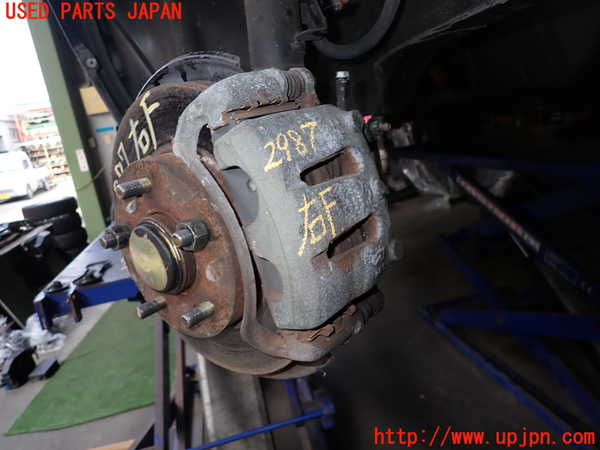 2UPJ-29874080]セドリック 4ドアハードトップ(UY32)右フロントキャリパー (ジャンク品) 中古_m0001.jpg