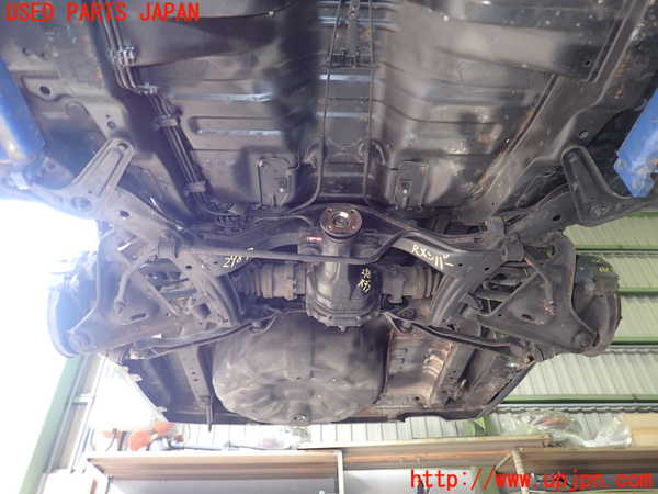 2UPJ-29875295]セドリック 4ドアハードトップ(UY32)リアメンバー 中古_m0001.jpg