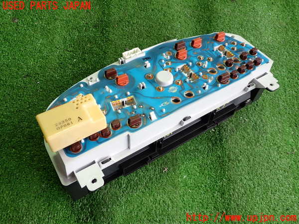 2UPJ-29876170]セドリック 4ドアハードトップ(UY32)スピードメーター 中古_m0003.jpg