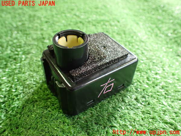 2UPJ-29876147]セドリック 4ドアハードトップ(UY32)コンピューター2 中古_m0002.jpg