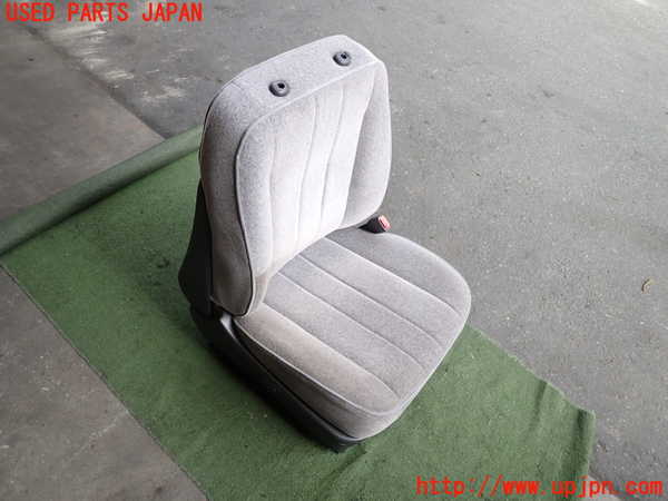 2UPJ-29877035]セドリック 4ドアハードトップ(UY32)運転席シート 中古_m0001.jpg