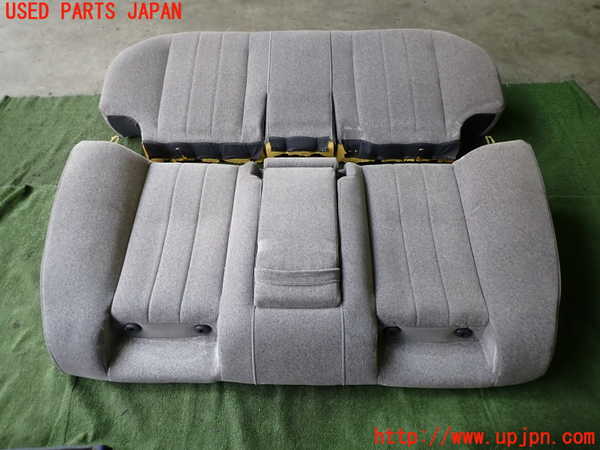 2UPJ-29877385]セドリック 4ドアハードトップ(UY32)リアシート 中古_m0002.jpg
