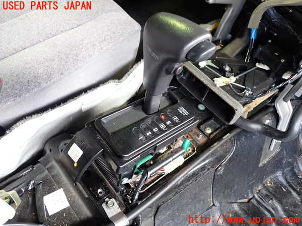 2UPJ-29877555]セドリック 4ドアハードトップ(UY32)ATシフトレバー 中古_m0001.jpg