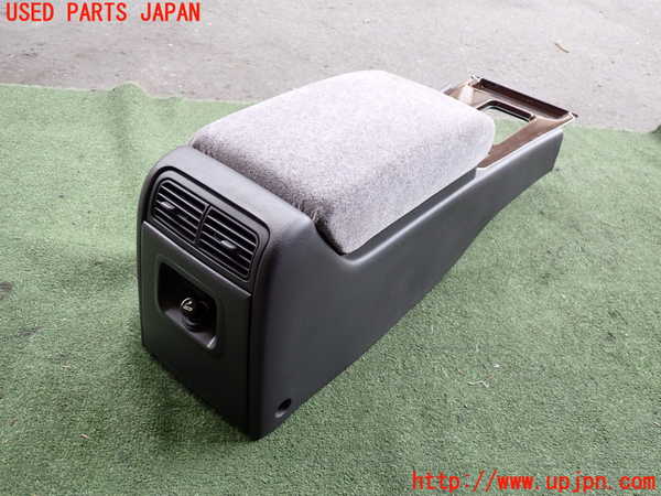 2UPJ-29877540]セドリック 4ドアハードトップ(UY32)センターコンソール 中古_m0001.jpg