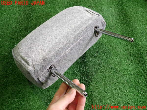 2UPJ-29877150]セドリック 4ドアハードトップ(UY32)右2列目ヘッドレスト 中古_m0002.jpg