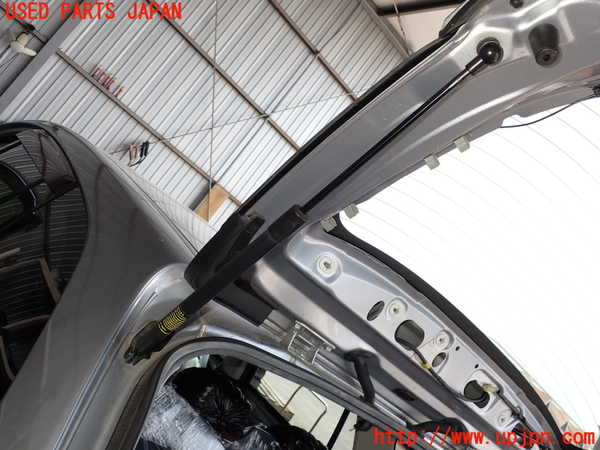 2UPJ-29881584]レヴォーグ(VMG)リアゲートダンパー 中古_m0002.jpg