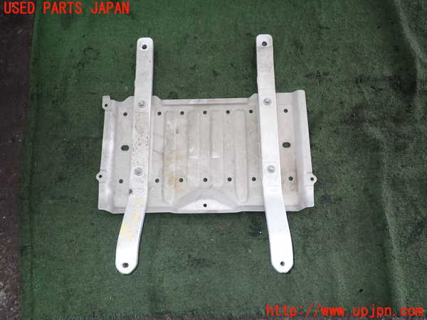 2UPJ-29881721]レヴォーグ(VMG)アンダーカバー1 中古_m0001.jpg