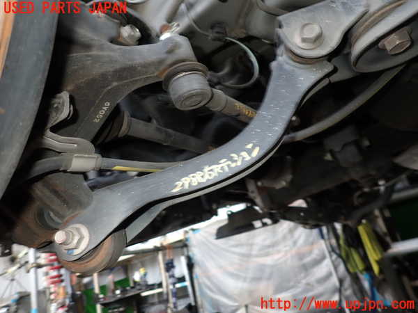 2UPJ-29885325]レヴォーグ(VMG)右リアテンションロッド 中古_m0001.jpg