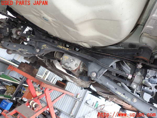 2UPJ-29885445]レヴォーグ(VMG)リアスタビライザー 中古_m0001.jpg