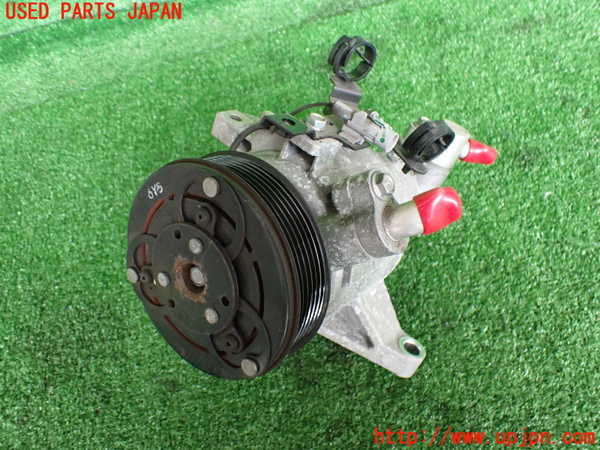 2UPJ-29886025]レヴォーグ(VMG)エアコンコンプレッサー 中古_m0001.jpg