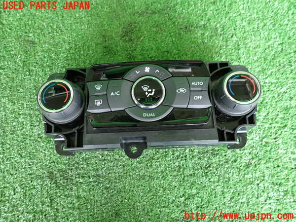 2UPJ-29886066]レヴォーグ(VMG)エアコンスイッチ1 中古_m0001.jpg